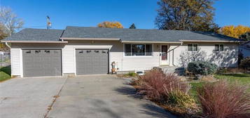 205 Stillwater Ln, Billings, MT 59105