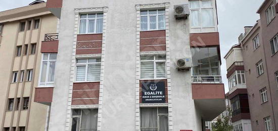 Bakırköy Osmaniye'de Temiz 2+1 Daire