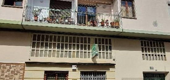 Piso en venta en calle Artana