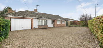 3 bed detached bungalow for sale