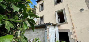 Maison  5 pièce(s) 79 m2