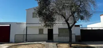 Casa unifamiliar en Ronda de Oriente