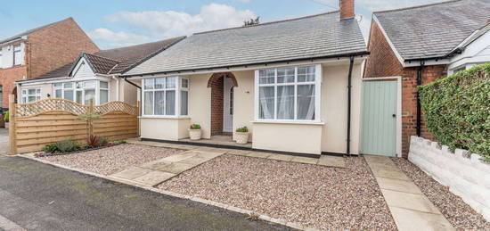 3 bed bungalow for sale