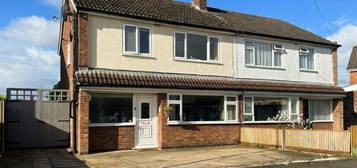 3 bedroom semi-detached house