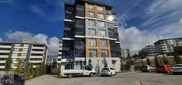 GÜNEŞLİ DE KİRALIK SIFIR EŞYALI 1+1 DAİRE