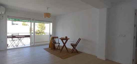 Piso en venta en Santa Rosa - Valdeolleros