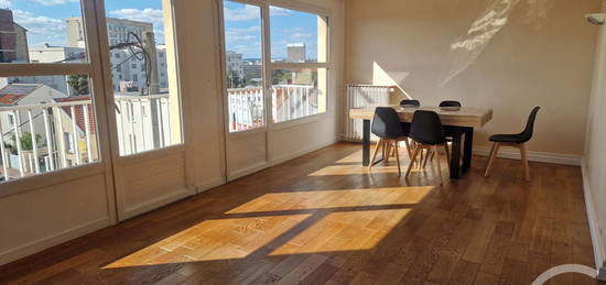 Location appartement 4 pièces 68 m²