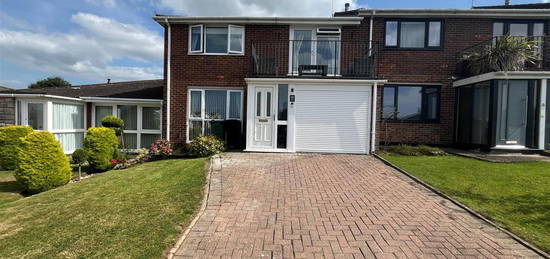 4 bed semi-detached house to rent