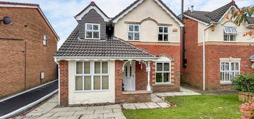 4 bed detached house for sale