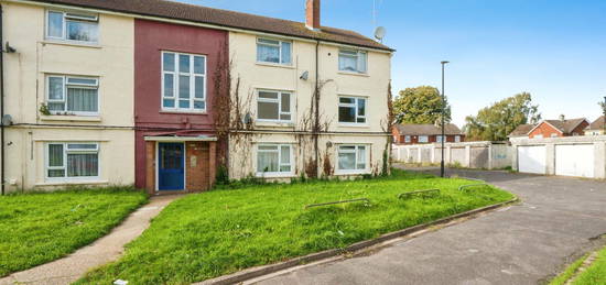 Flat for sale in Chiltern Green, Southampton SO16