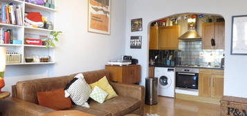 Flat to rent in Gipsy Hill, Crystal Palace SE19