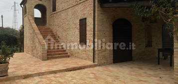 Villa unifamiliare, ottimo stato, 170 m², Montecosaro