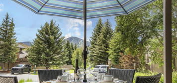 1536 Snow Creek Condo Dr, Sun Valley, ID 83353