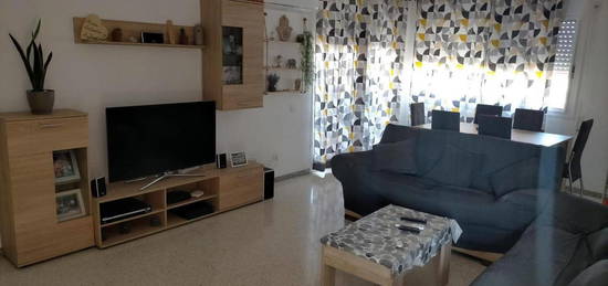 Piso en venta en Vint-i-set, Bonavista