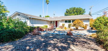 18241 Baylor Ave, Saratoga, CA 95070