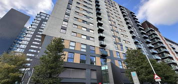 Flat for sale in Vallea Court, Green Quarter, Manchester M4