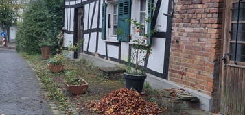 Historischer Rest Hof , Fachwerk Wohnhaus , Ziegelstall