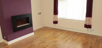 2 bed flat to rent