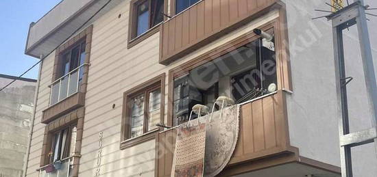 HALKALI MERKEZ MAHALLESİNDE SATILIK DAİRE