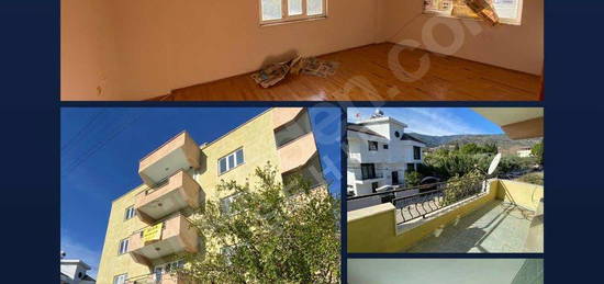 ***ŞEHİR'DEN***BOZDOĞAN ÇARŞI MH. CADDE ÜZERİ FIRSAT 3+1 DAİRE**