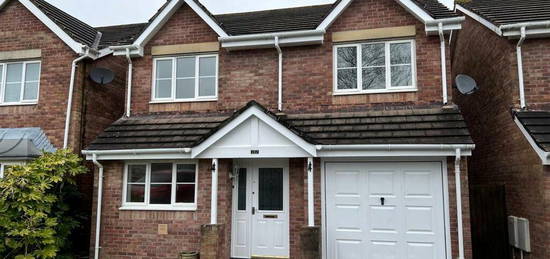 4 bedroom detached house