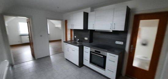 Dachgeschosswohnung in Bad Alexandersbad, Kaltmiete 270 €