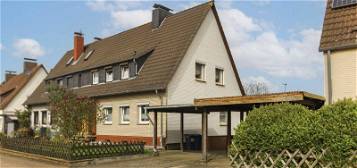 Attraktive Doppelhaushälfte mit Garage, Terrasse und Garten in Salzgitter-Thiede