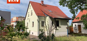 Schönes Einfamilienhaus in ruhiger Lage nahe Riesa - mit Garage & Nebengelass