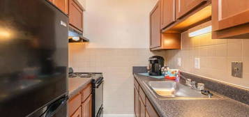 Oyster Point Apartments, Newport News, VA 23602