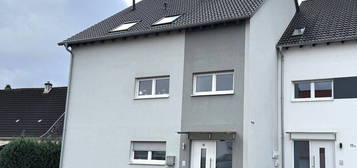 Eigentumswohnung in Homburg zu verkaufen! 3 ZKB mit Balkon ca. 98m² Wohnfläche oder als Kapitalanlage.