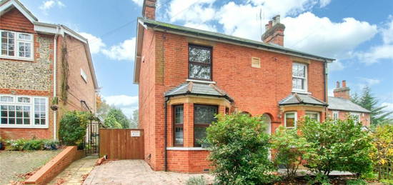 3 bedroom semi-detached house for sale