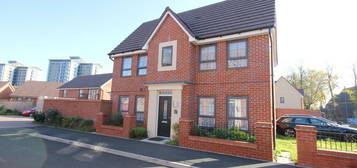 3 bedroom detached house