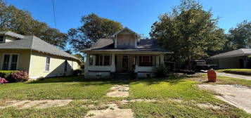 306 S Long St, Aberdeen, MS 39730