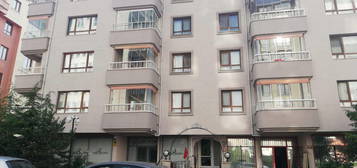 ankaya Cevizlidere Caddesi 1256. Cadde Giri Katta 3+1 Geni (155 M2) Otoparkl Satlk Daire