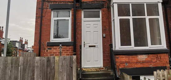 Semi-detached house to rent in Harlech Crescent, Beeston, Leeds LS11