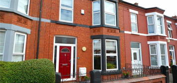 4 bedroom terraced house for sale