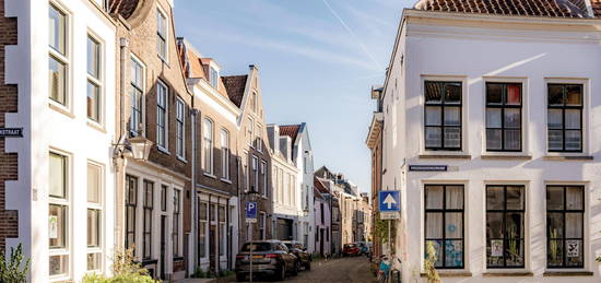 Lange Lauwerstraat 34 B