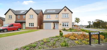 4 bed detached house for sale