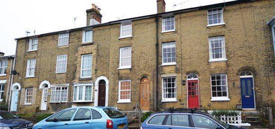 3 bedroom terraced house to rent