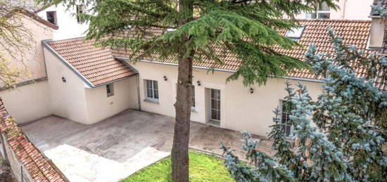 Maison longère  à vendre, 5 pièces, 3 chambres, 139 m²