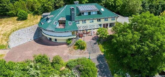 "Elfringhauser-Schweiz" Einzigartige Villa mit vielseitigen Nutzungsmöglichkeiten, nahe Düsseldorf!