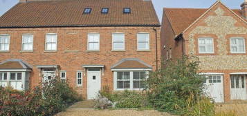 4 bedroom semi-detached house