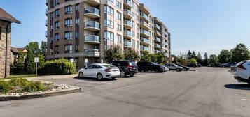 300 Ray Lawson Blvd UNIT 708, Brampton, ON L6Y 5H5