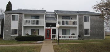 508 Collins Rd Unit 516-1, Jefferson, WI 53549