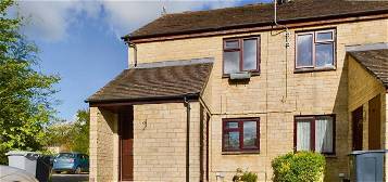 Flat to rent in Manor Road, Witney OX28