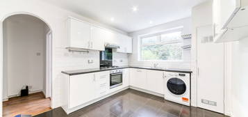 Terraced house to rent in Bluebell Close, Sydenham Hill SE26