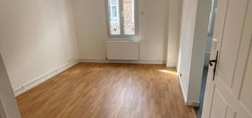 Appartement  à louer, 2 pièces, 1 chambre, 32 m²