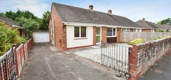 2 bedroom semi-detached bungalow for sale