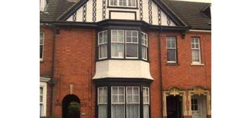 Terraced house to rent in Park Road, Wellingborough NN8