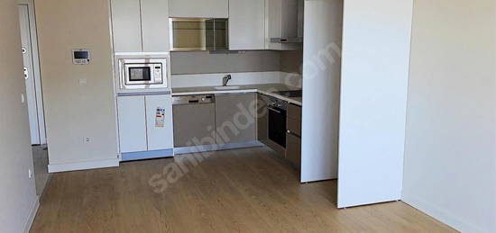 TEMA İSTANBUL ATAKENT SATILIK BOŞ 1+1 DAİRE